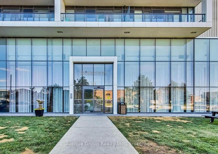 Property Photo:  898 Portage Parkway 2106  ON L4K 0J6 