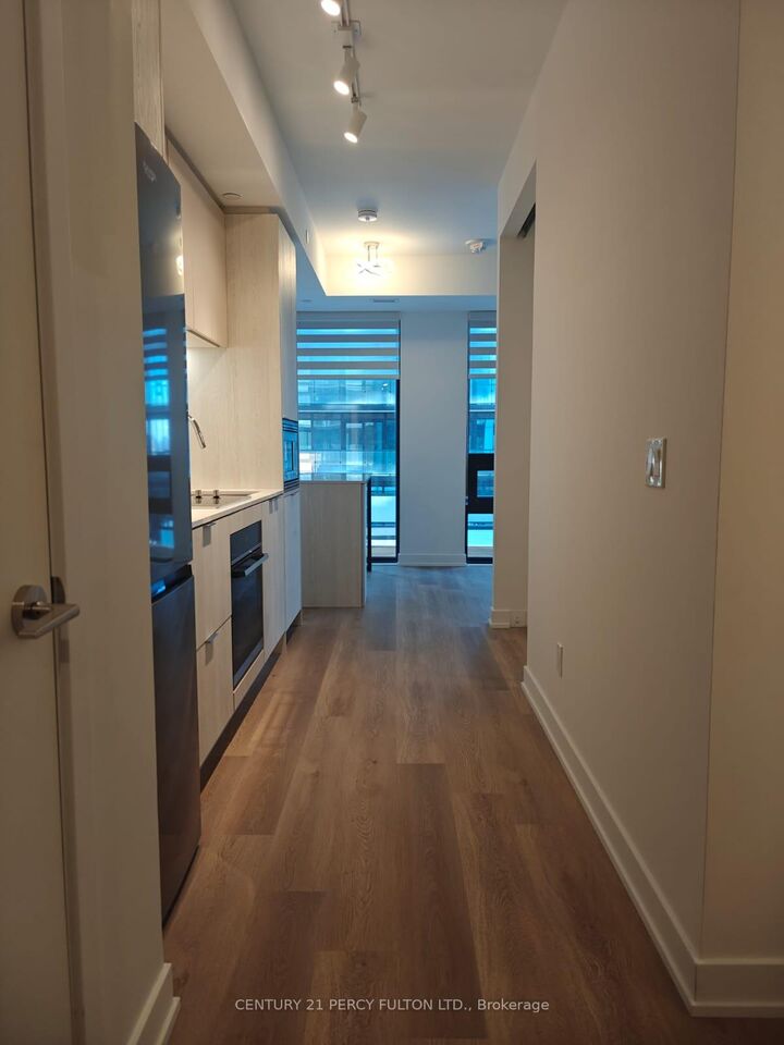 Property Photo:  101 John Street N 1017  ON L8R 0B8 
