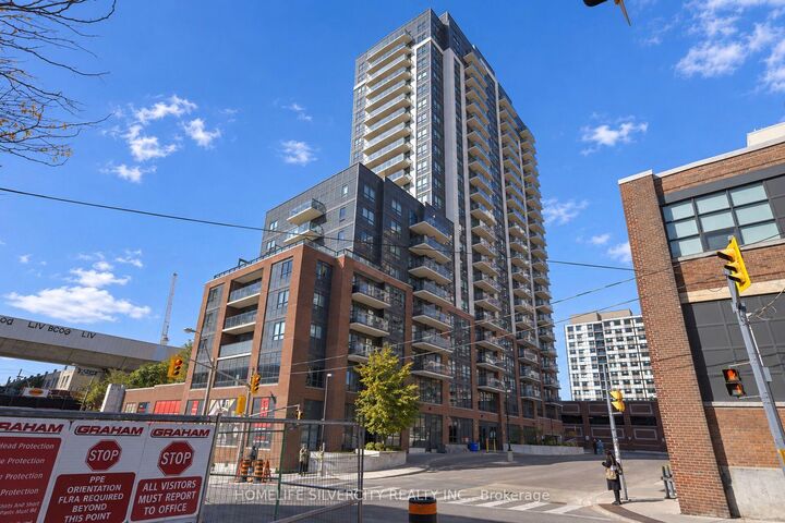 Property Photo: 1420 Dupont Street 1405 ON M6H 0C2