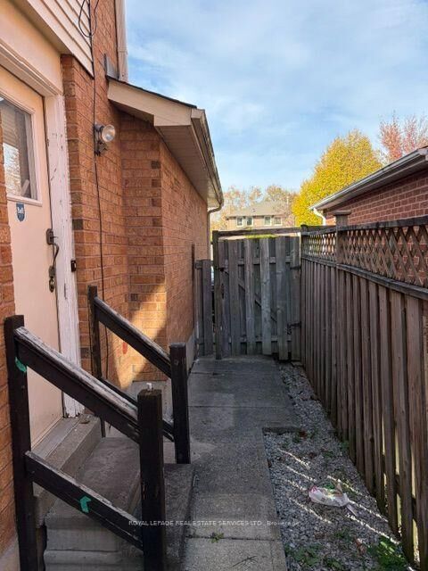Property Photo: 78 Bristol Road Basement ON L3Y 8B5