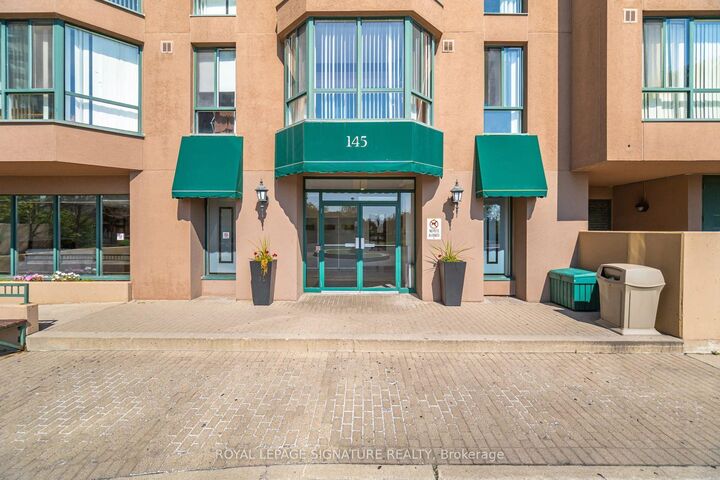 Property Photo: 145 Hillcrest Avenue 1608 ON L5B 3Z1