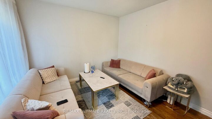 Property Photo:  13 Lanark Avenue Main  ON M6C 2B2 