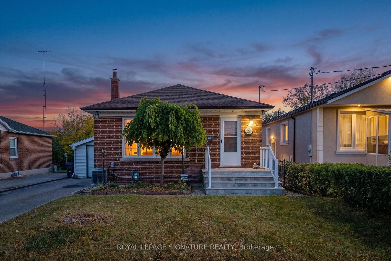 Property Photo: 1377 Birchmount Road ON M1P 2E2