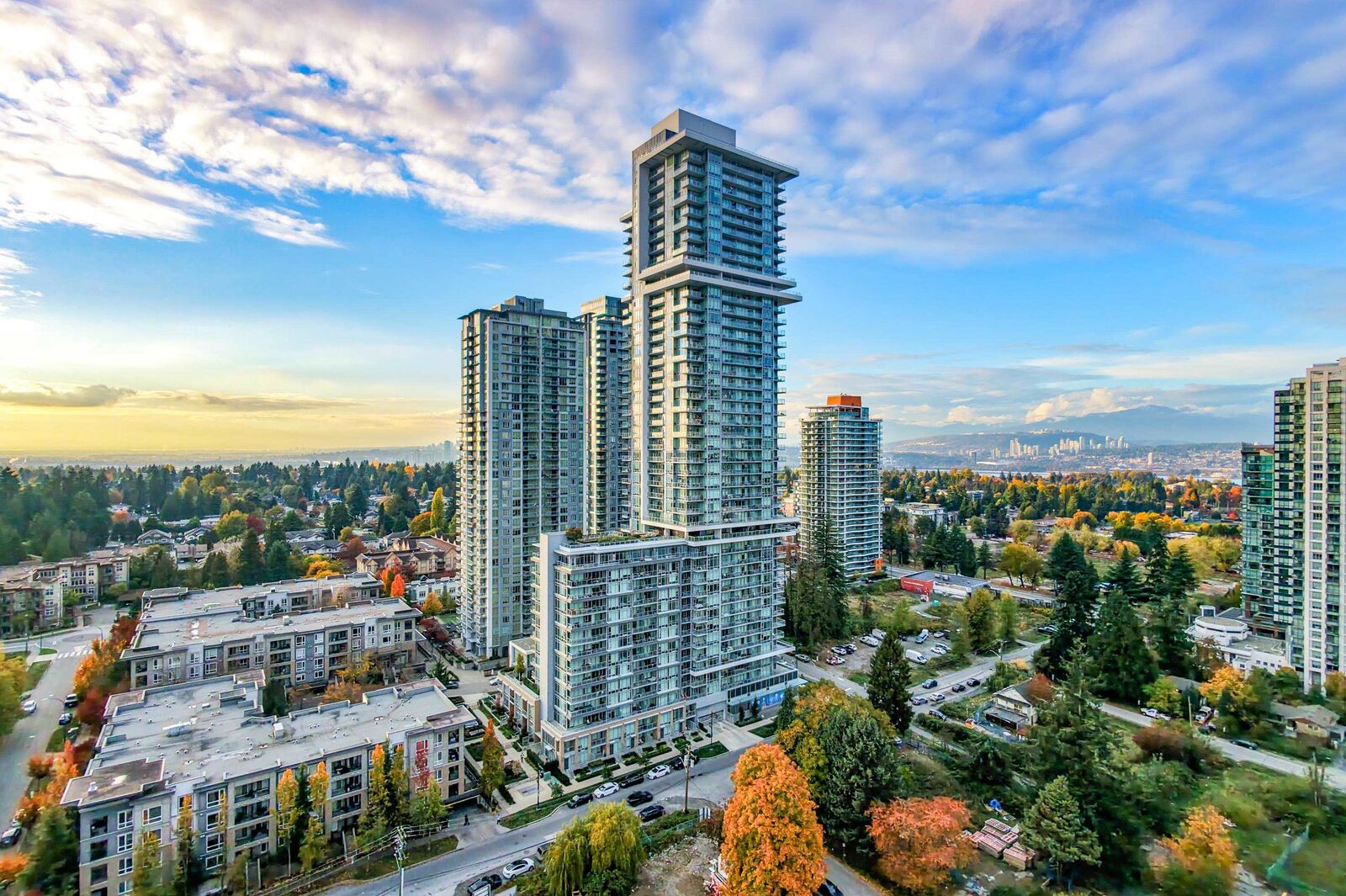 Property Photo:  13350 Central Avenue 2604  BC V3T 0S1 
