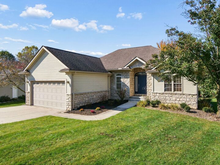 Property Photo:  415 Ridgeland Drive  OH 43028 