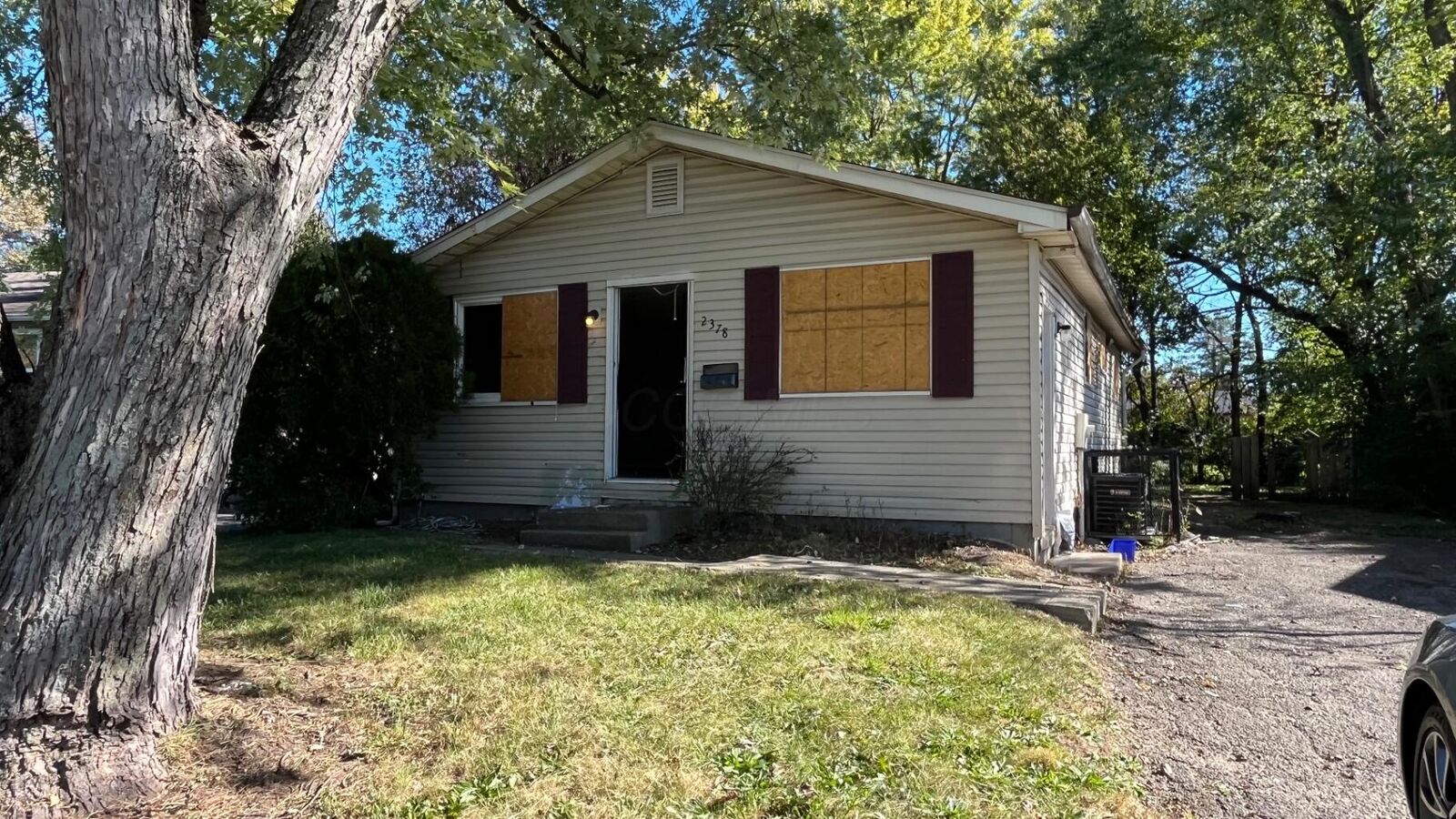 Property Photo:  2378 Millerton Street  OH 43232 