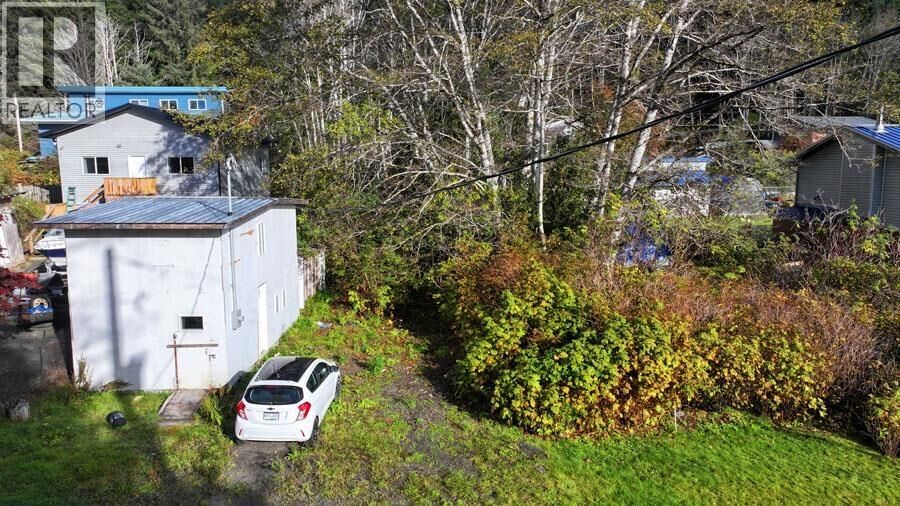 Property Photo:  519 2nd Avenue  BC V0T 1S0 