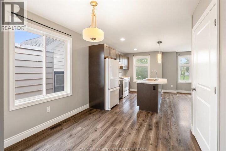 Property Photo:  756 Irvine Avenue A (Upper)  ON N8X 2T2 