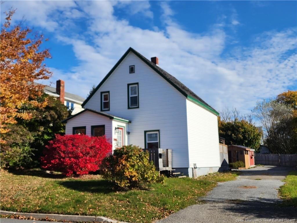 Property Photo:  145 Bellevue Street  NB E2J 1L6 