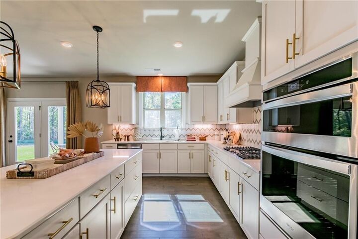 Property Photo: 8 Black Diamond Drive GA 30213