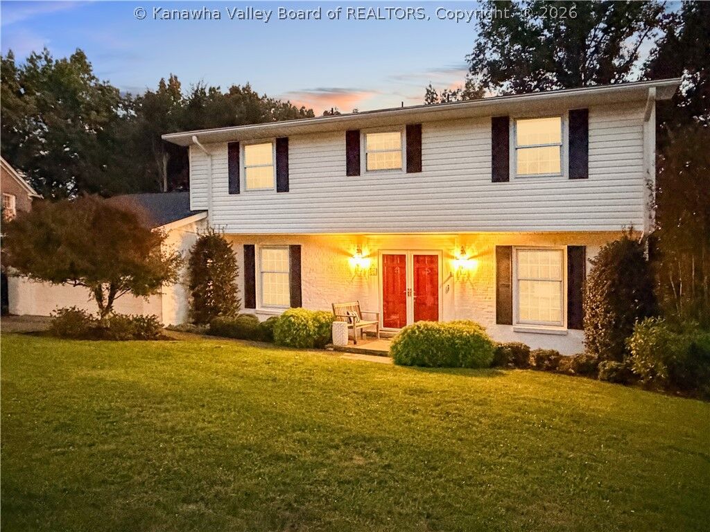 Property Photo:  2045 Parkwood Road  WV 25314 