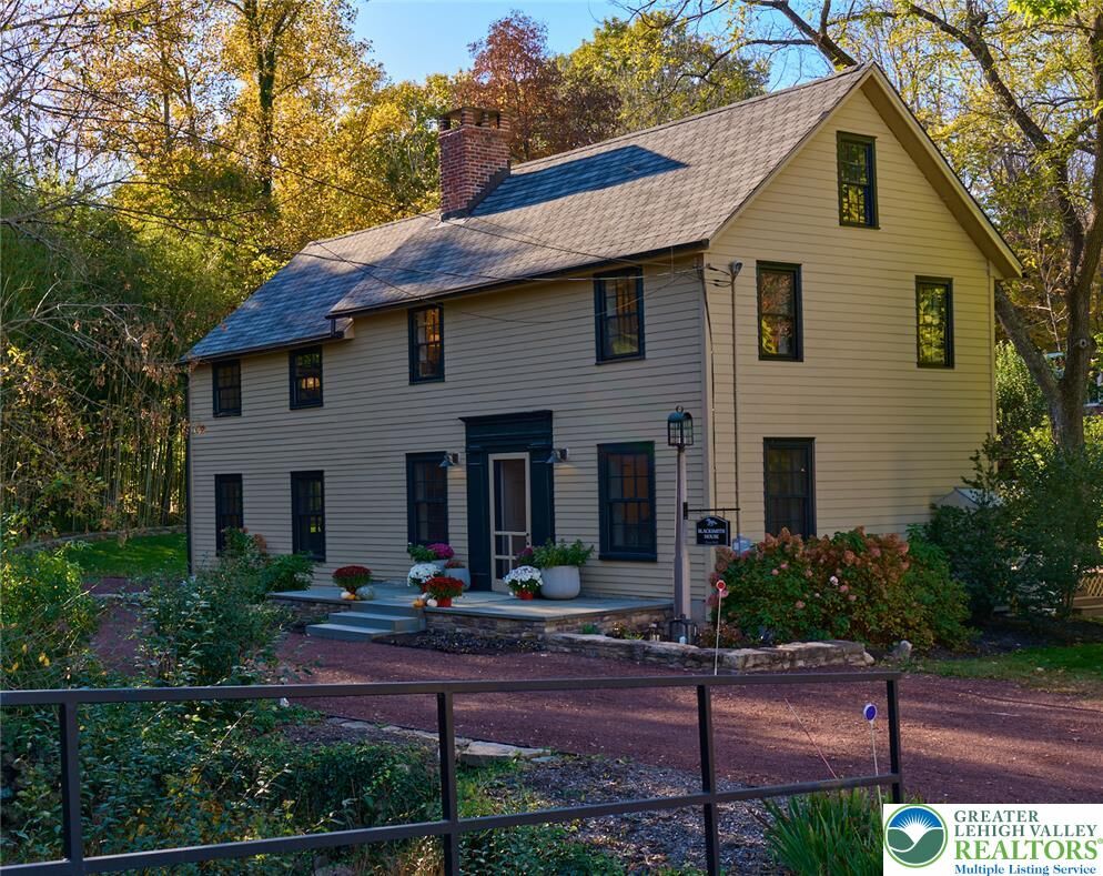 Property Photo:  6163 Carversville Road  PA 18092 