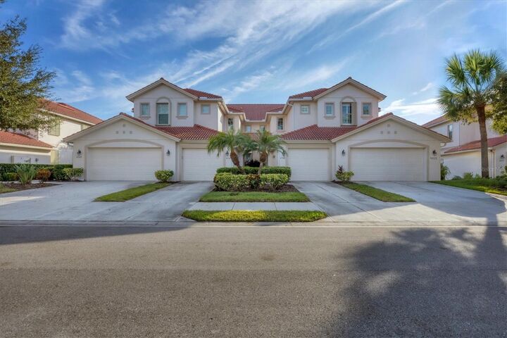 Property Photo: 4746 Club Drive 202 FL 33953