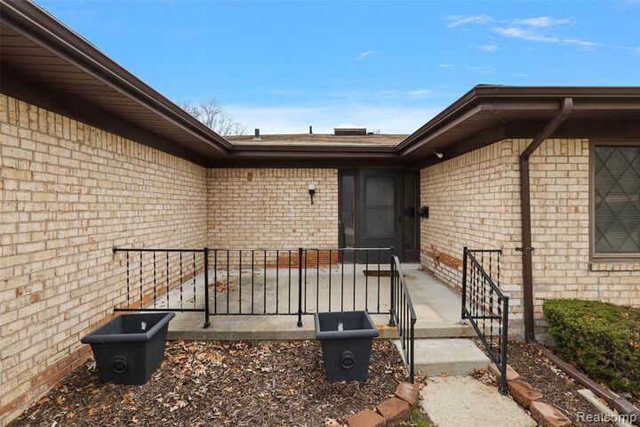 Property Photo:  24011 Wildbrook Court  MI 48034 1336 