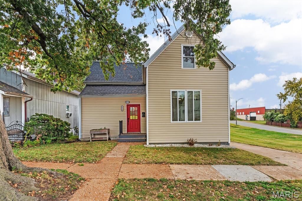 Property Photo:  4528 Tholozan Avenue  MO 63116 
