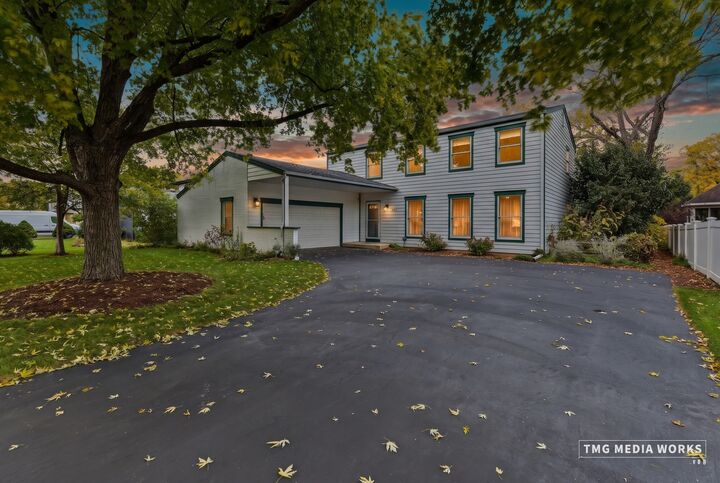 Property Photo:  1251 Cheshire Avenue  IL 60540 