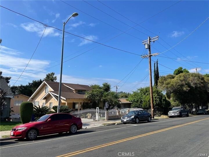 Property Photo:  3790 Griffin  CA 90031 