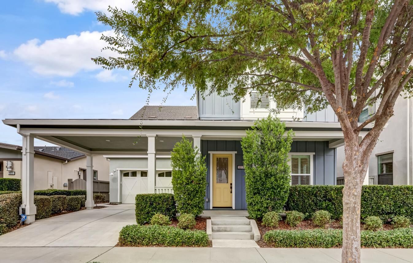 Property Photo:  3319 Dullanty Way  CA 95816 