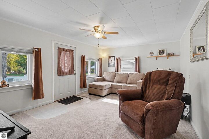 Property Photo: 116 Windsor Street MI 48801