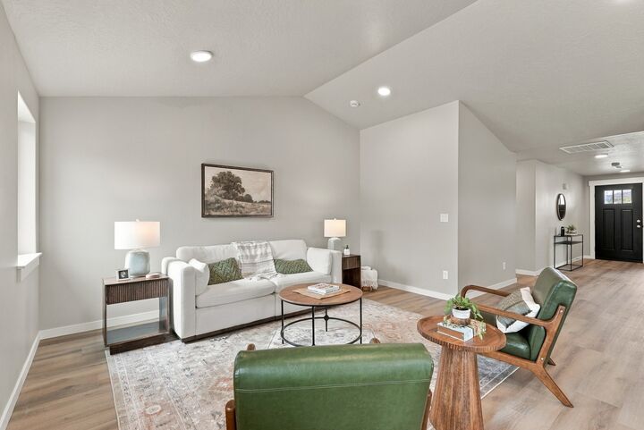 Property Photo:  10445 Dufferin Drive  MT 59808 