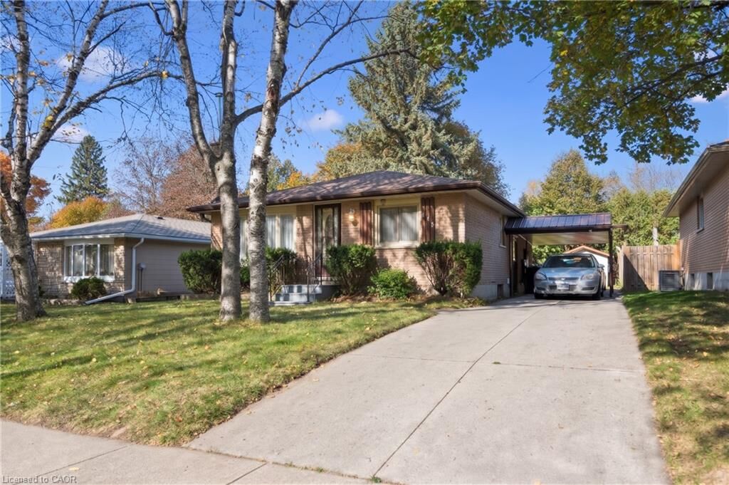 Property Photo:  173 Kribs Street  ON N3C 2L9 