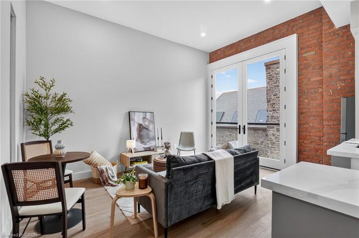Property Photo:  56 York Boulevard 405  ON L8R 0A2 