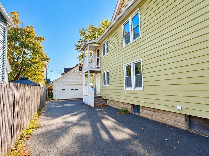 Property Photo: 612-614 Armory St MA 01104