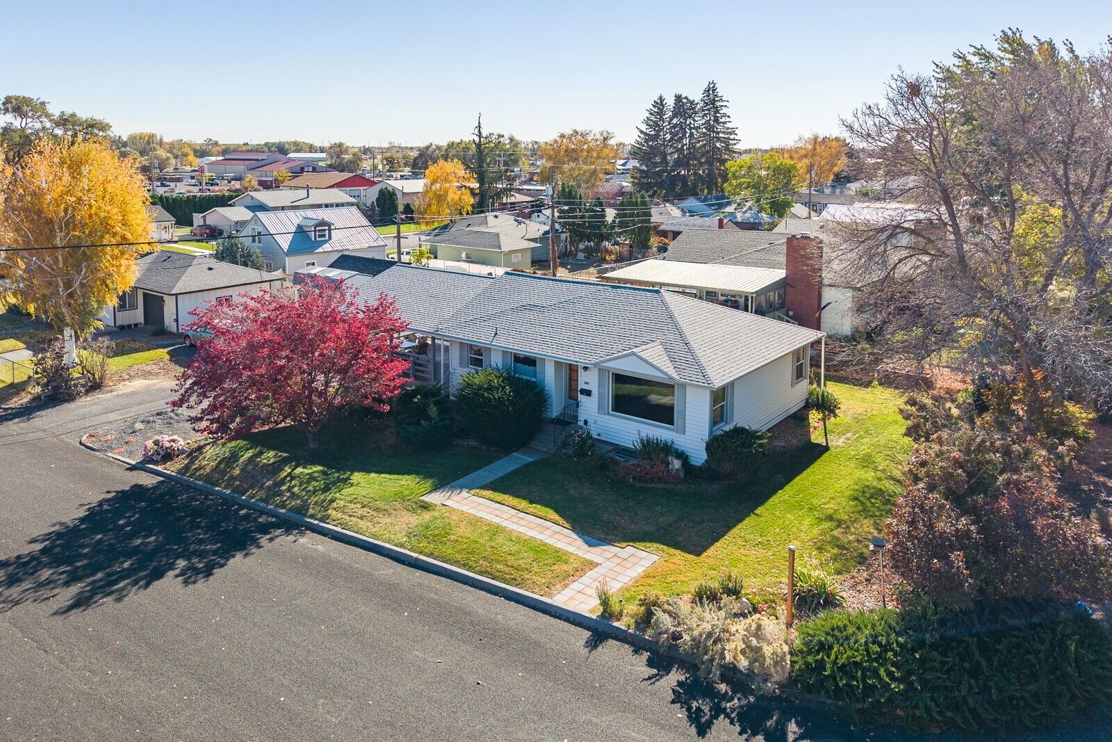 Property Photo: 348 14th Avenue SW WA 98823
