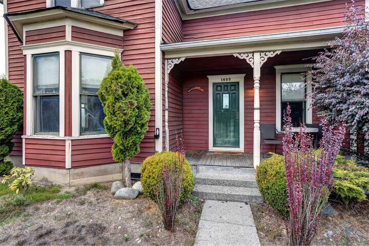 Property Photo: 1603 2nd Street WA 98270