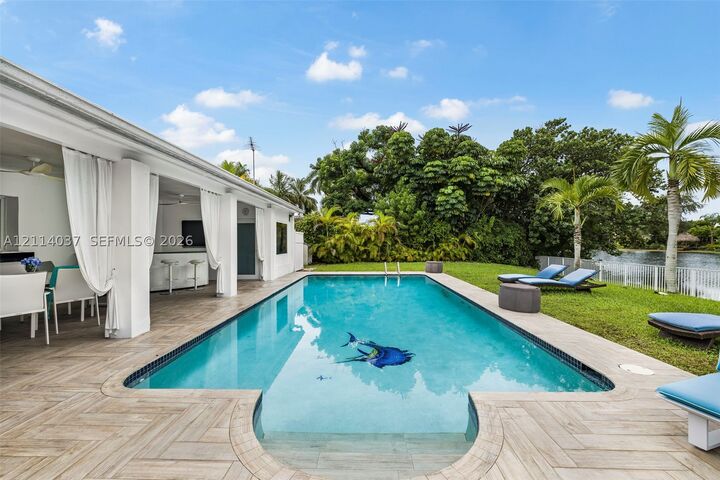 Property Photo: 8436 SW 143rd Ave FL 33183