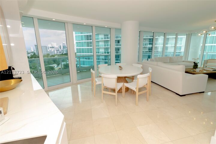 Property Photo: 2127 Brickell Ave 1604 FL 33129