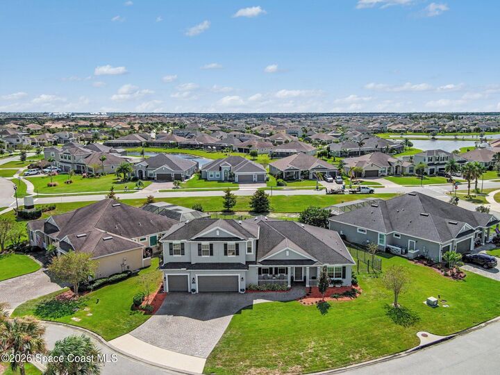 Property Photo: 7439 Jazero Place FL 32940