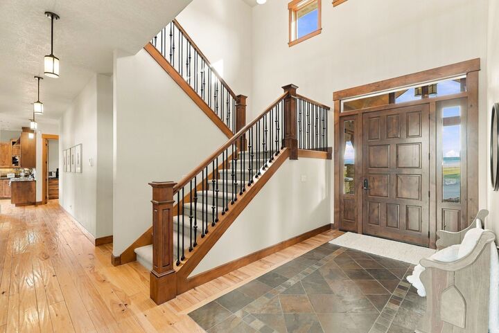 Property Photo: 5118 S Linke Rd WA 99016