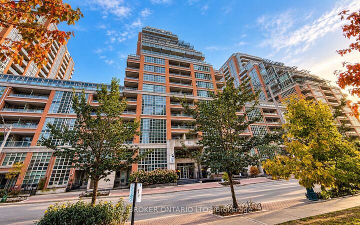 Property Photo:  75 East Liberty Street 2009  ON M6K 3R3 