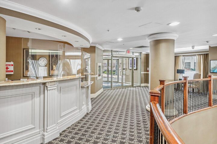 Property Photo:  350 Princess Royal Drive 103  ON L5B 4N1 