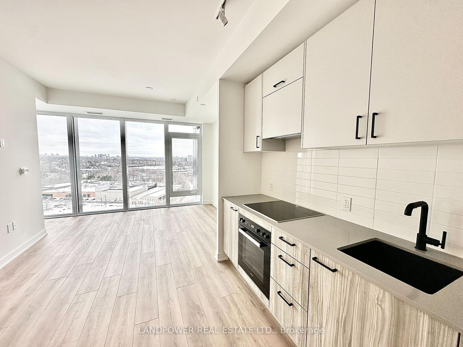 Property Photo:  1 Quarrington Lane 1818  ON M3C 0S4 