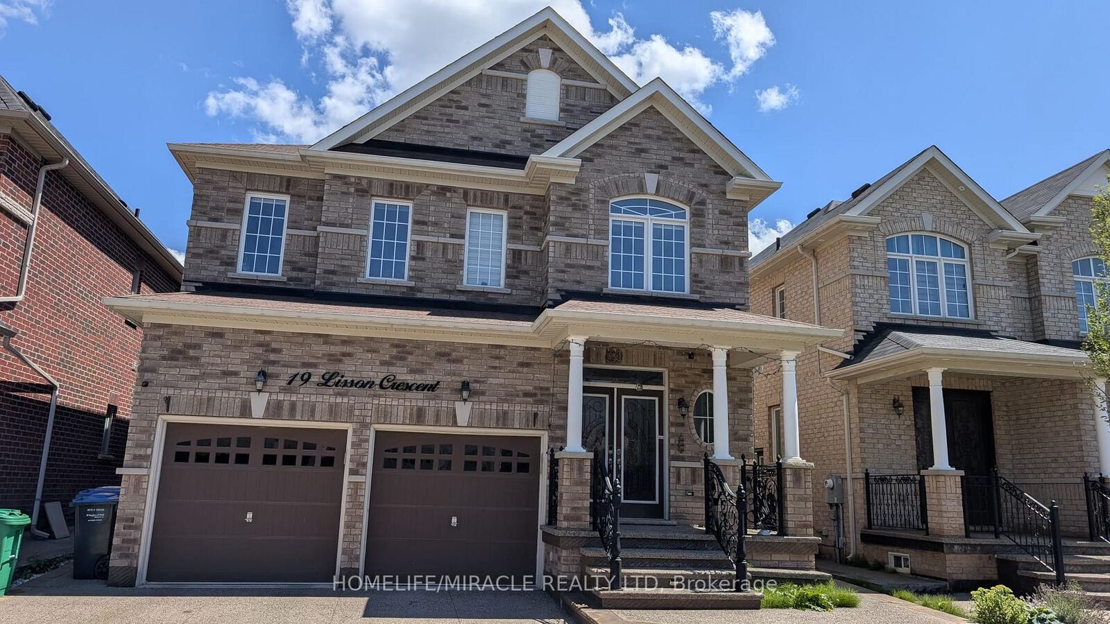 Property Photo:  Lower Level - 19 Lisson Crescent  ON L6X 5H9 