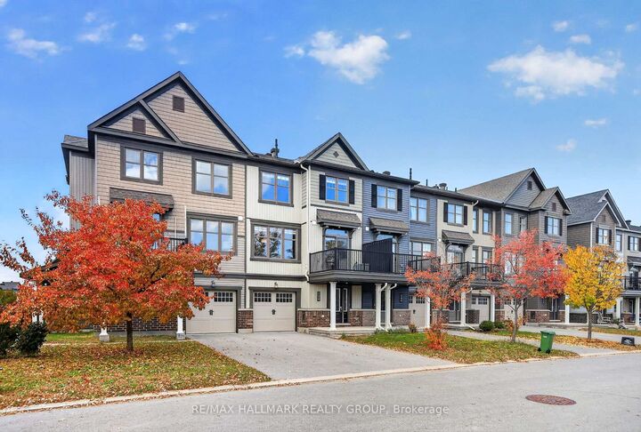 Property Photo:  238 Halyard Way  ON K2T 0L3 