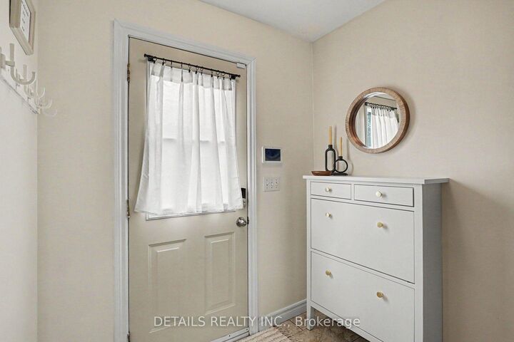 Property Photo:  1211 Millwood Avenue 77  ON K6V 6J4 