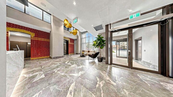 Property Photo: 286 Main Street 206 ON M4C 4X4