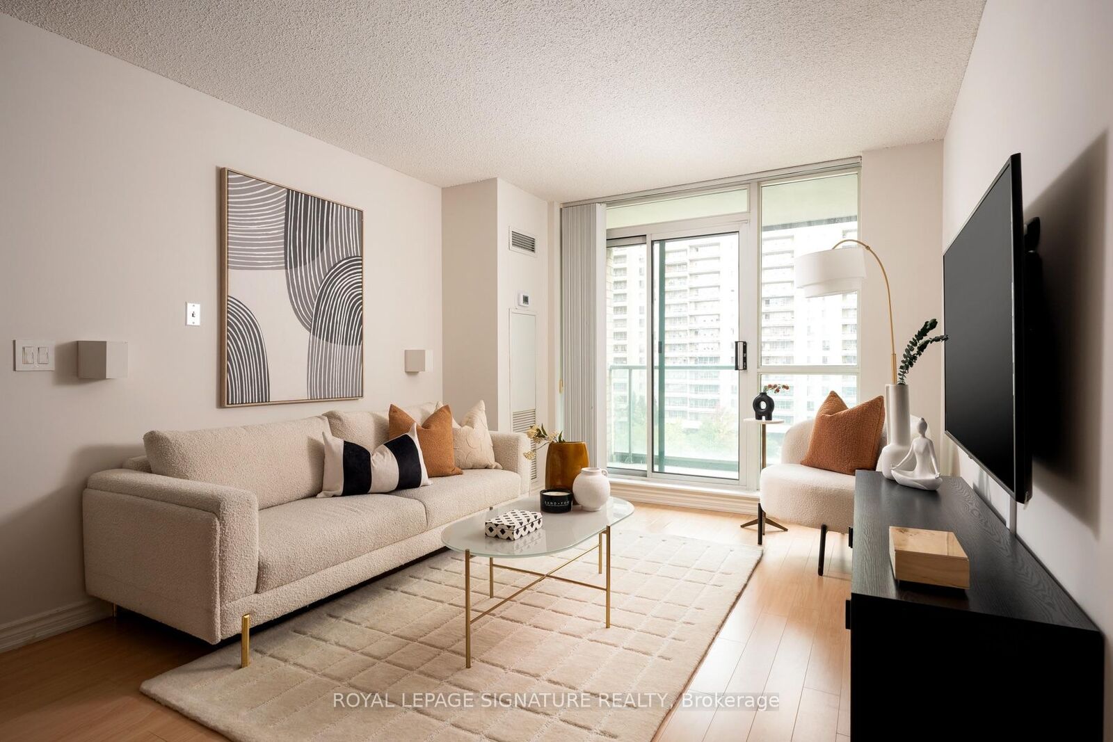 Property Photo: 17 Michael Power Place 601 ON M9A 5G5