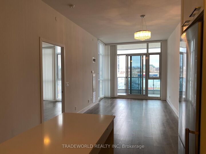 Property Photo:  9471 Yonge Street 308  ON L4C 1V4 