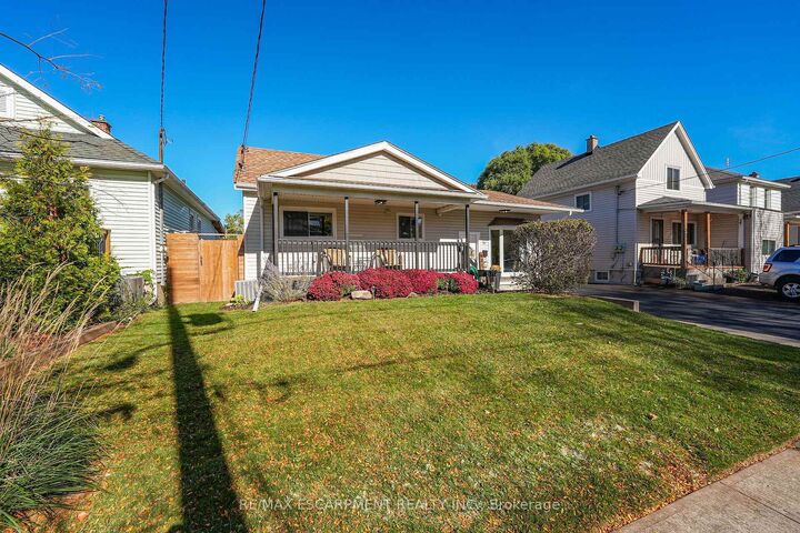 Property Photo:  51 Russell Avenue  ON L2R 1V6 