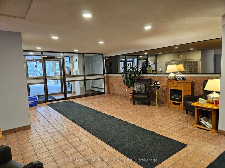 Property Photo: 15 Albright Road 1002 ON L8K 5J2