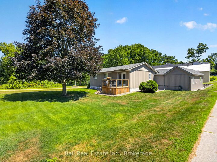 Property Photo: 6 Ermatinger Street ON K0L 2H0