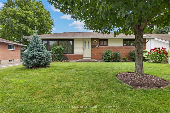 Property Photo:  1143 Gateway Road  ON K2C 2W8 
