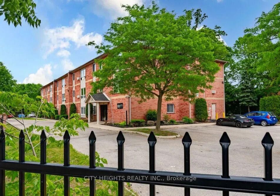 Property Photo:  1275 Bentley Drive 105  ON N5V 4M4 