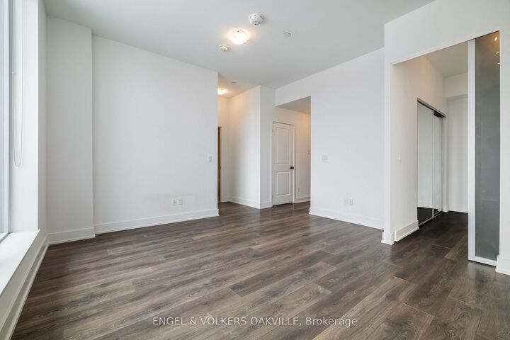 Property Photo:  2481 Taunton Road 248  ON L6H 3R7 