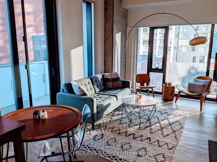 Property Photo: 11 Charlotte Street 608 ON M5V 2H5