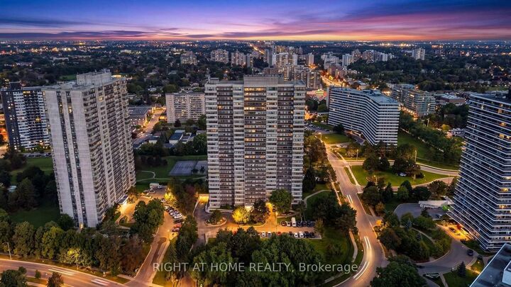 Property Photo:  100 Antibes Drive 2508  ON M2R 3N1 